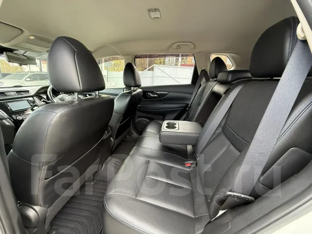 Nissan X-Trail. �������, 4wd, 2.0 (147��.�.), ������, 121 000����. �� ����