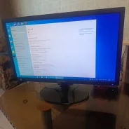 Samsung. 21.5", ���������� �� (LCD, LED, QLED) ����