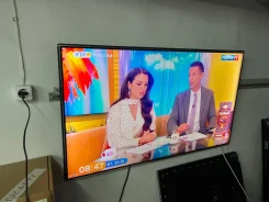 Samsung UE46ES7207. LED ����