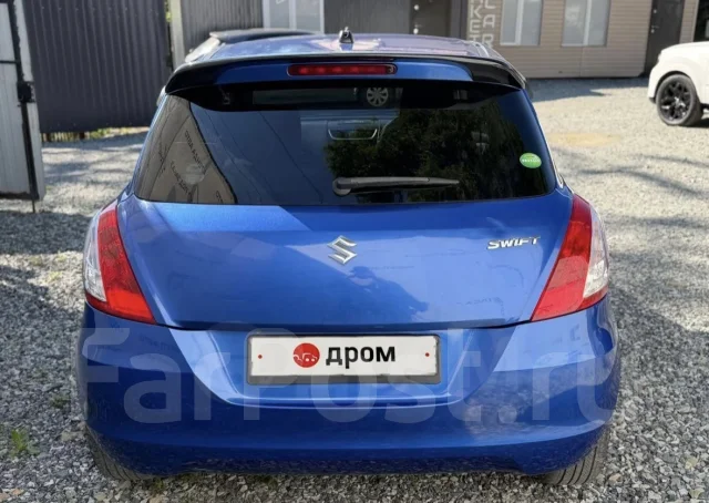 Suzuki Swift. ��������, ��������, 1.2 (91��.�.), ������, 150 000����. �� ����