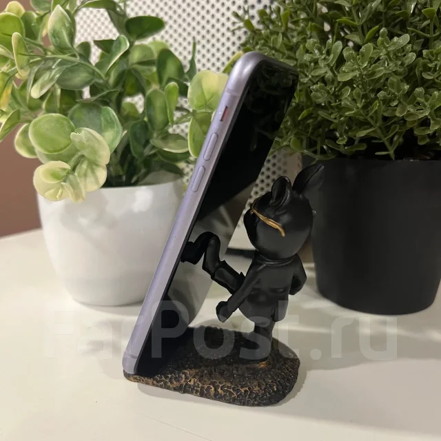 Apple iPhone 11. �/�, 64 ��, ����������, 3G, 4G LTE, 5G, Dual-SIM ����