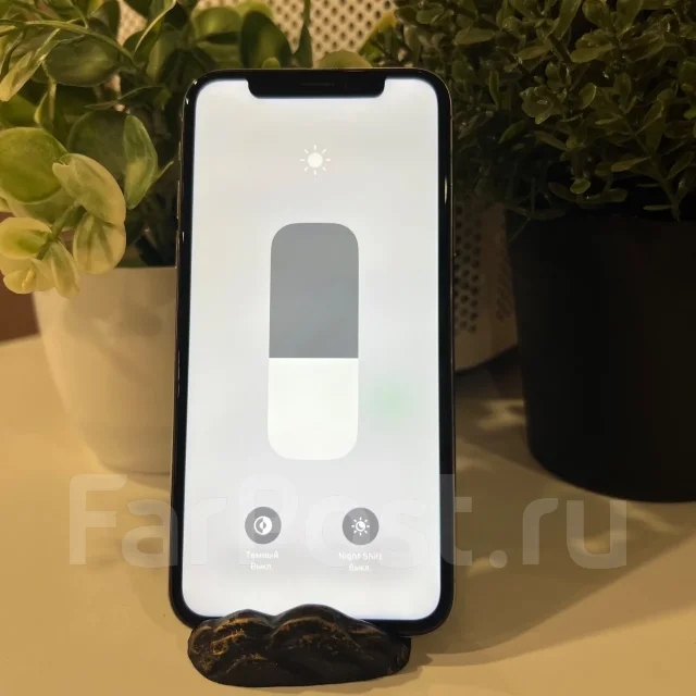 Apple iPhone X. �/�, 64 ��, �����, 3G, 4G LTE, 5G, Dual-SIM ����