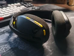 Logitech G435 ����
