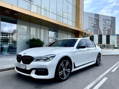 BMW 7-Series. � ��������� ����