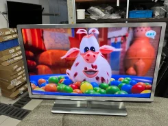 Philips 32PFL5507T. LED ����