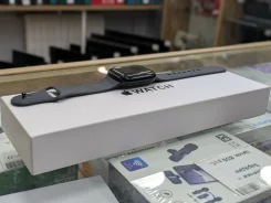 Apple Watch SE 2. NFC ����