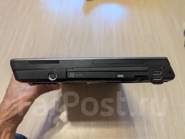 IBM ThinkPad. 15.4", 2����, ��� 1024 ��, ���� 500���, Bluetooth: 1 ����