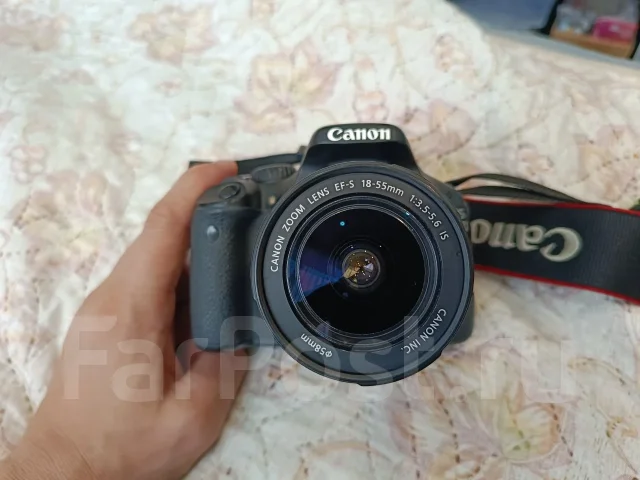 Canon EOS 550D ����