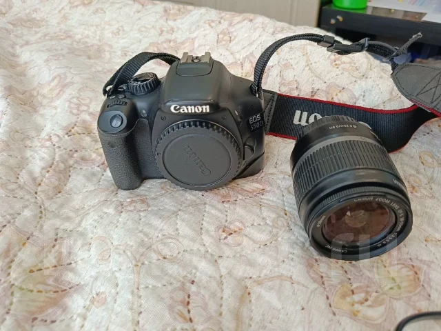 Canon EOS 550D ����