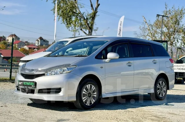 Toyota Wish. �������, ��������, 1.8 (144��.�.), ������, 69 000����. �� ����