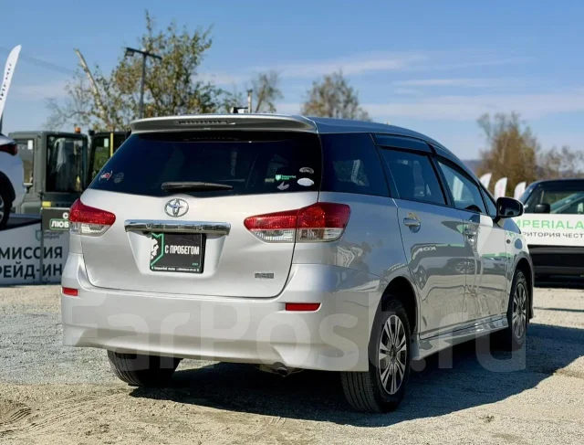 Toyota Wish. �������, ��������, 1.8 (144��.�.), ������, 69 000����. �� ����
