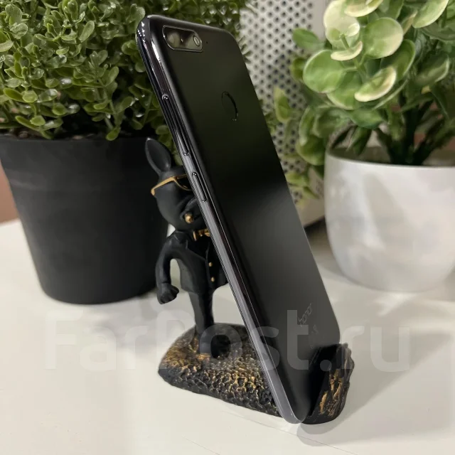 Honor 7C. �/�, 32 ��, ������, 3G, 4G LTE ����
