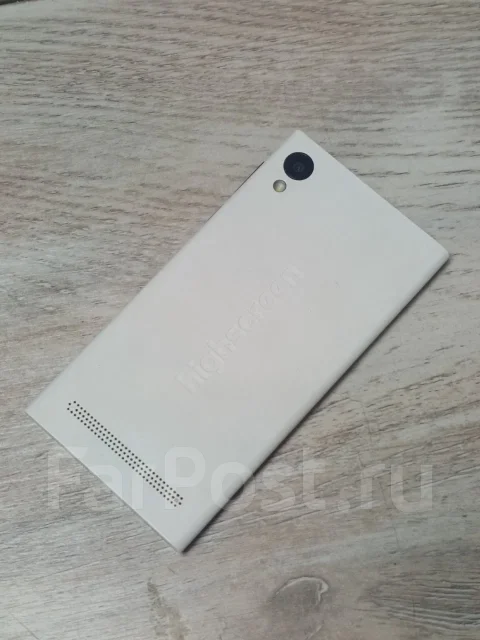 Highscreen Pure F. �/�, 8 ��, �����, 4G LTE, Dual-SIM ����