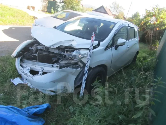 Nissan Note. �������, ��������, 1.2, ������, 200 000����. �� ����