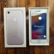 Apple iPhone 7