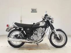 Yamaha SR400