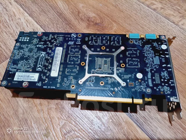GeForce GTX 1080 ����