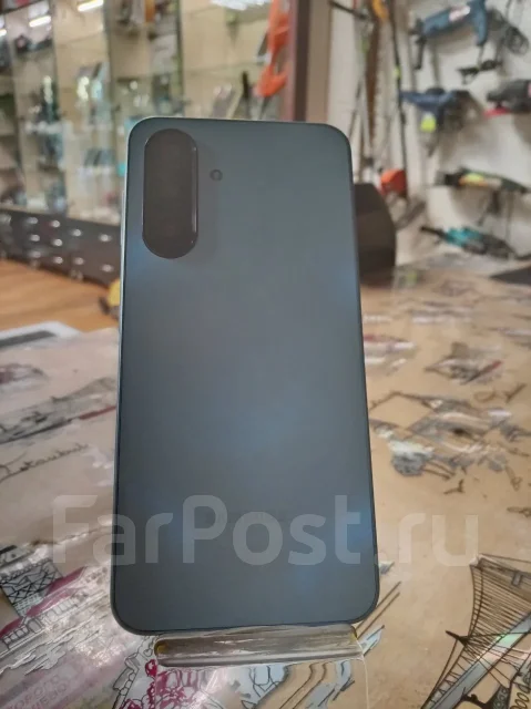 Samsung Galaxy A17. �����, 128 ��, ����������, 3G, 4G LTE, Dual-SIM, NFC ����