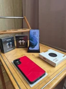 Samsung Galaxy S21 5G. �/�, 128 ��, ������, 3G, 4G LTE, 5G, Dual-SIM, ����������, NFC, eSIM, ������� �������, ������������ ������� ����