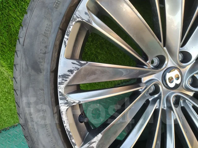 Bentley. 10.0x22", 5x130, ET28, �� 71,6���. ����