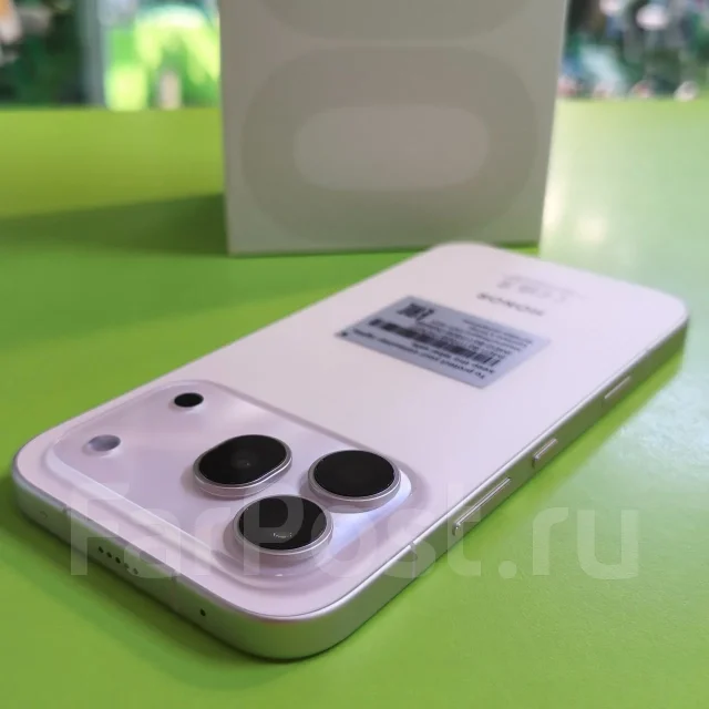 Honor 600 Pro. �����, 512 ��, �������, 3G, 4G LTE, 5G, Dual-SIM, NFC, eSIM, ������� �������, ������������ ������� ����