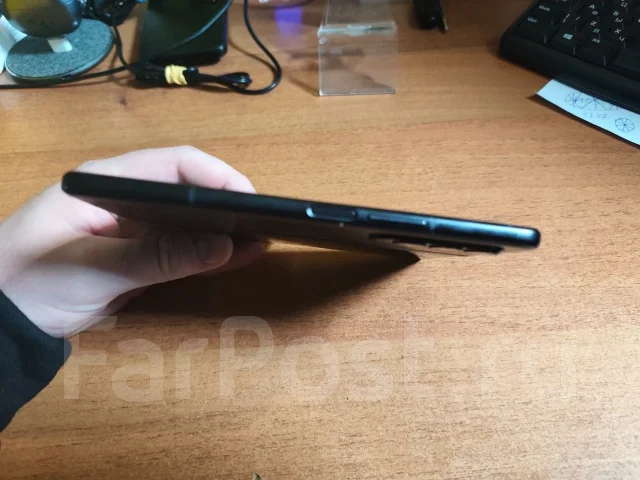 Samsung Galaxy Fold. �/�, 512 ��, ������, 3G, 4G LTE, Dual-SIM ����