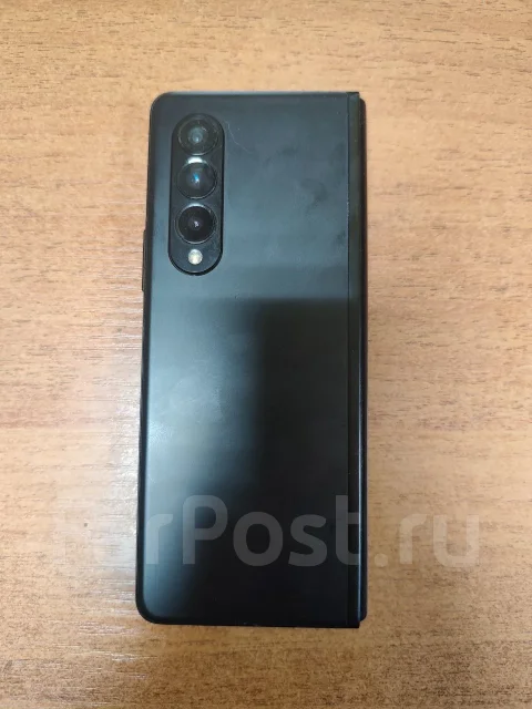 Samsung Galaxy Fold. �/�, 512 ��, ������, 3G, 4G LTE, Dual-SIM ����