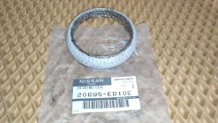 ������ ��������� ����� Nissan Qashqai 1.6 07-13 / X-Trail 2.0 01-13 (85*70*13) ST20695ED10E 20695ED10C ����