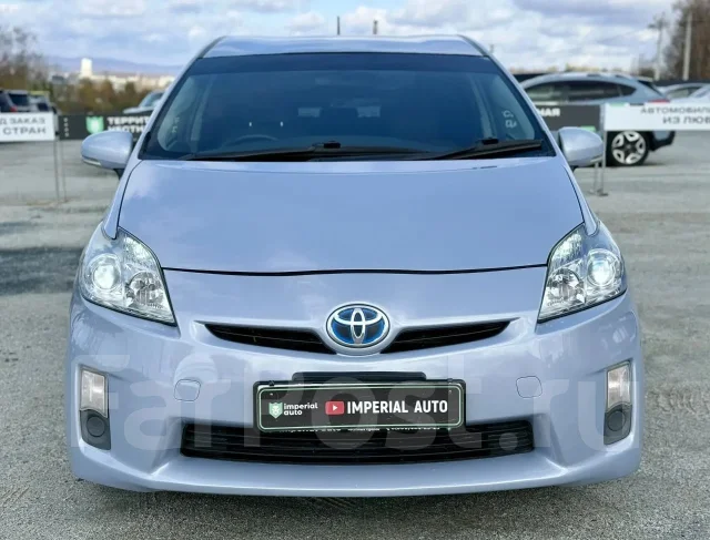 Toyota Prius. �������, ��������, 1.8 (99��.�.), ������, 183 000����. �� ����