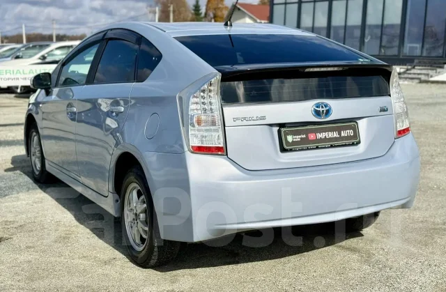 Toyota Prius. �������, ��������, 1.8 (99��.�.), ������, 183 000����. �� ����