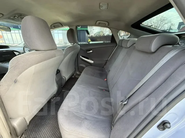 Toyota Prius. �������, ��������, 1.8 (99��.�.), ������, 183 000����. �� ����