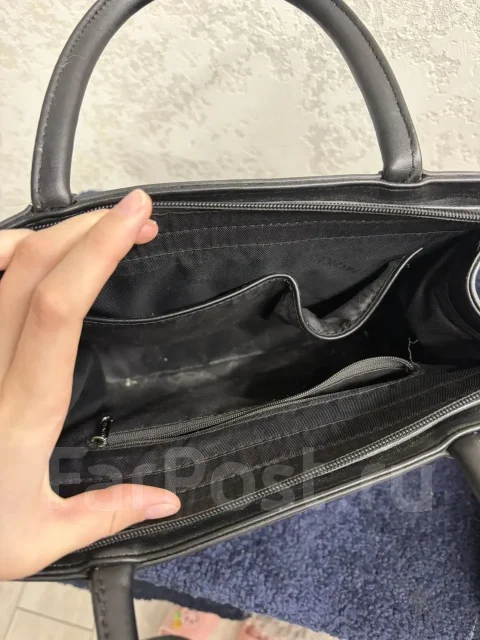 ����� ����