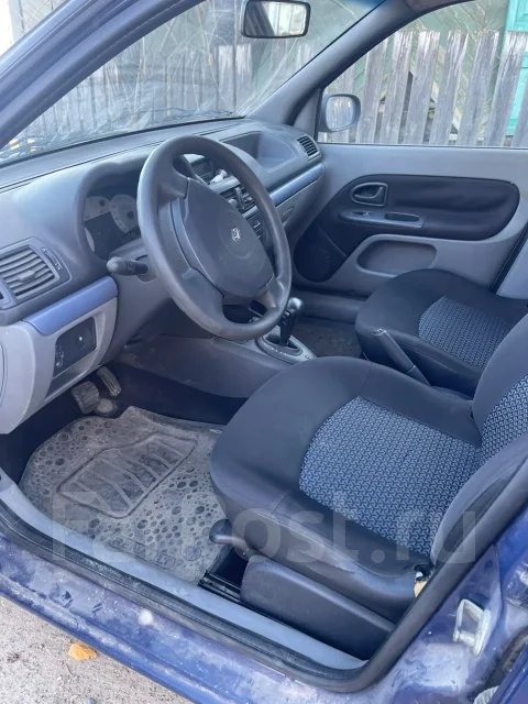 Renault Symbol. �������, ��������, 1.0 (98��.�.), ������, 38 000����. �� ����