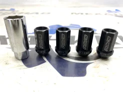 ����� ������� (����. ����) 4��. + ���� RAYS 12*1.5 90942-01021 ����
