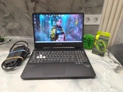 Asus. 15.6", 4,1����, ��� 16 ��, ���� 756���, WiFi: 1, Bluetooth: 1, ����������� �� 2��. ����