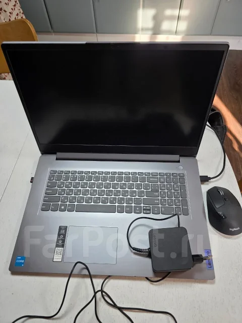 Lenovo IdeaPad 3 17ITL6. 17.3", 3����, ��� 8 ��, ���� 256���, WiFi: 1, Bluetooth: 1, ����������� �� 4��. ����