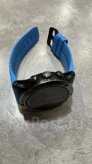 Garmin Fenix 5X. GPS, IP67, IP68 ����