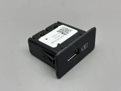 USB ������ Geely Coolray New 8891666455 8891666455 ����