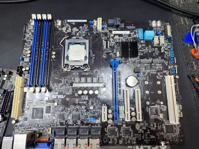 LGA 1151 ����