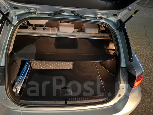 Lexus CT200h. ��������, ��������, 1.0 (99��.�.), ������, 185 000����. �� ����