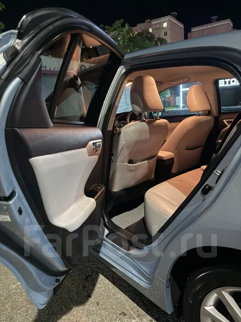 Lexus CT200h. ��������, ��������, 1.0 (99��.�.), ������, 185 000����. �� ����