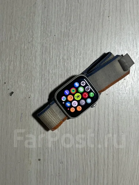 Apple Watch SE 2. GPS, NFC, IP67, IP68 ����