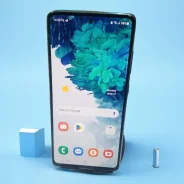 Samsung Galaxy A20. �/�, 32 ��, Dual-SIM ����