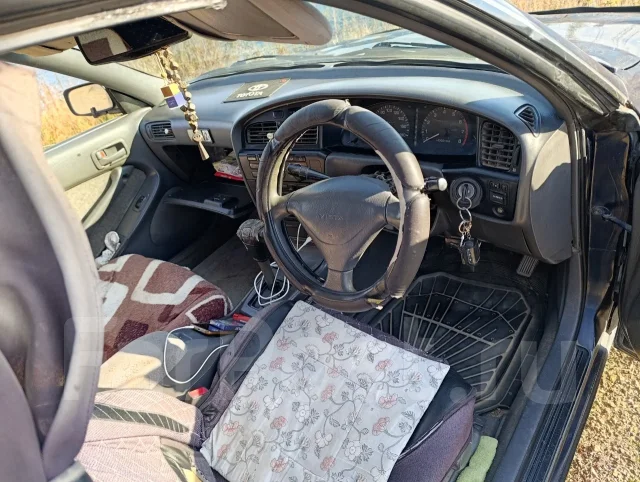 Toyota Vista. �������, ��������, 1.8 (80��.�.), ������, 180 000����. �� ����