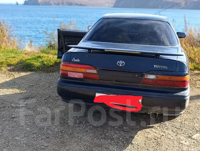 Toyota Vista. �������, ��������, 1.8 (80��.�.), ������, 180 000����. �� ����