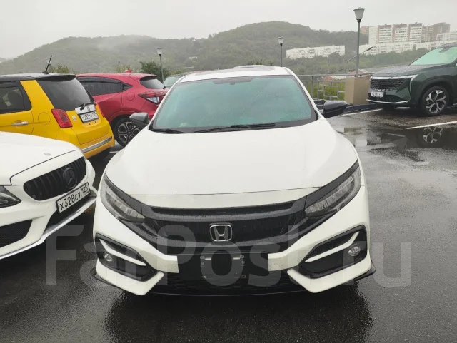 Honda Civic. �������, ��������, 1.5 (180��.�.), ������, 78 000����. �� ����