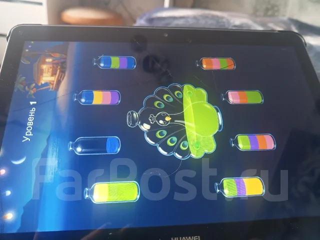 Huawei. 12.6 ������, ������ 128 �� ����