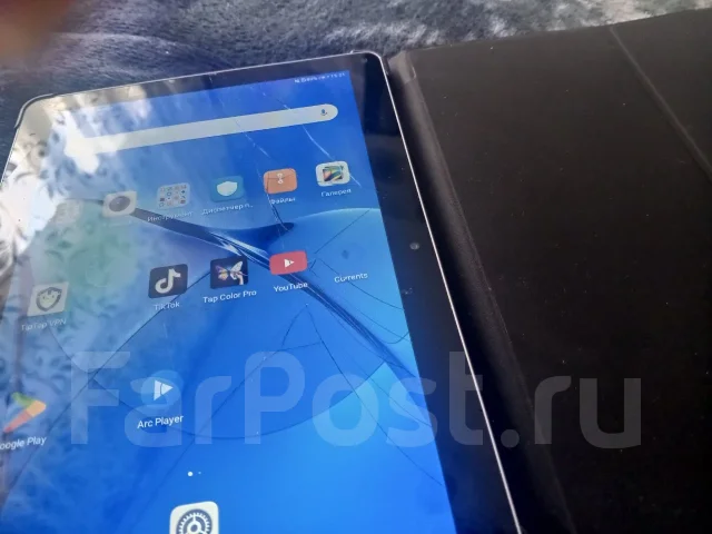 Huawei. 12.6 ������, ������ 128 �� ����