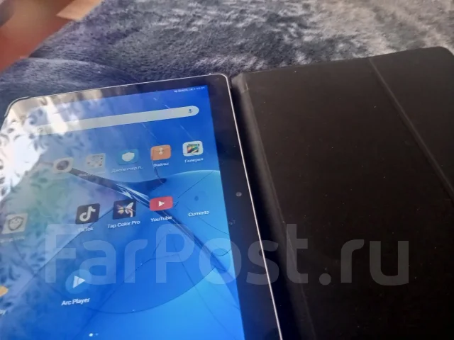 Huawei. 12.6 ������, ������ 128 �� ����