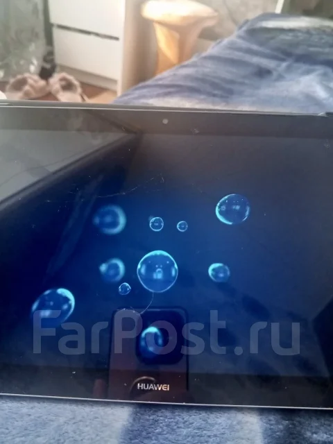 Huawei. 12.6 ������, ������ 128 �� ����
